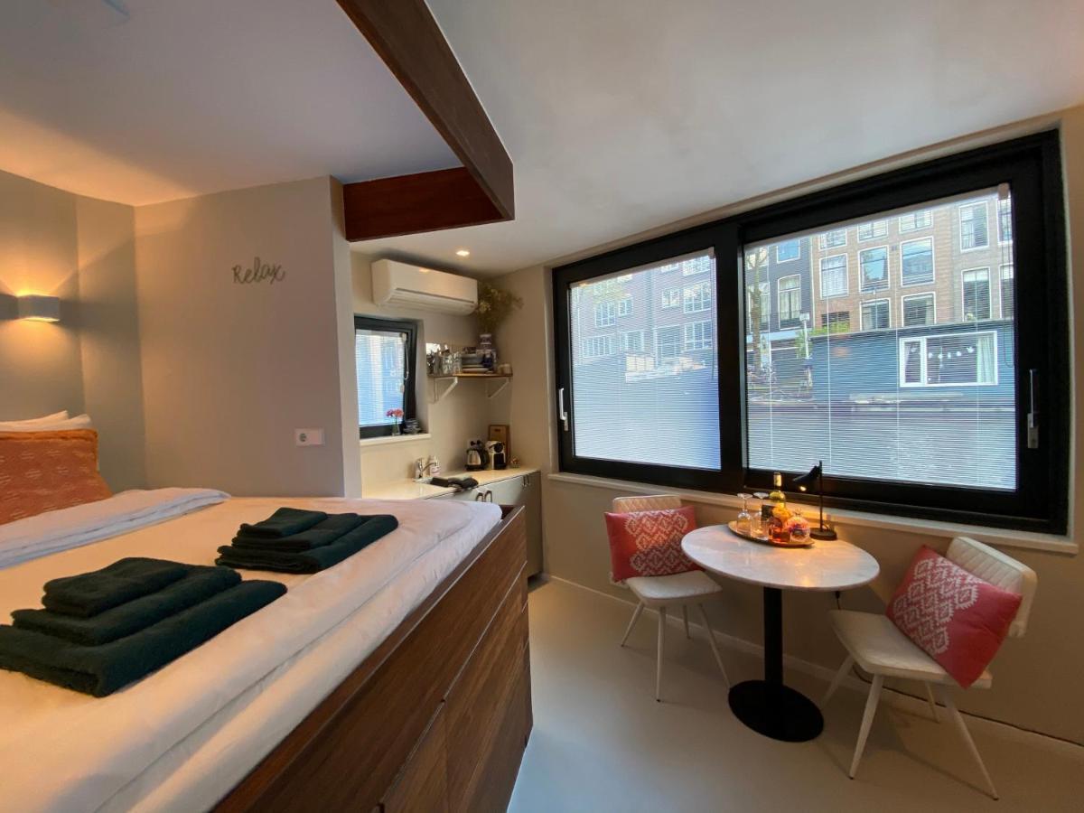 Hotel Houseboat Sophia Ámsterdam Exterior foto